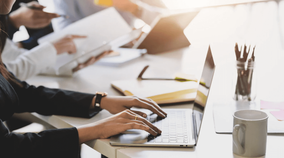 Brak miejsca na komputerze – skąd się bierze i co z tym zrobić?