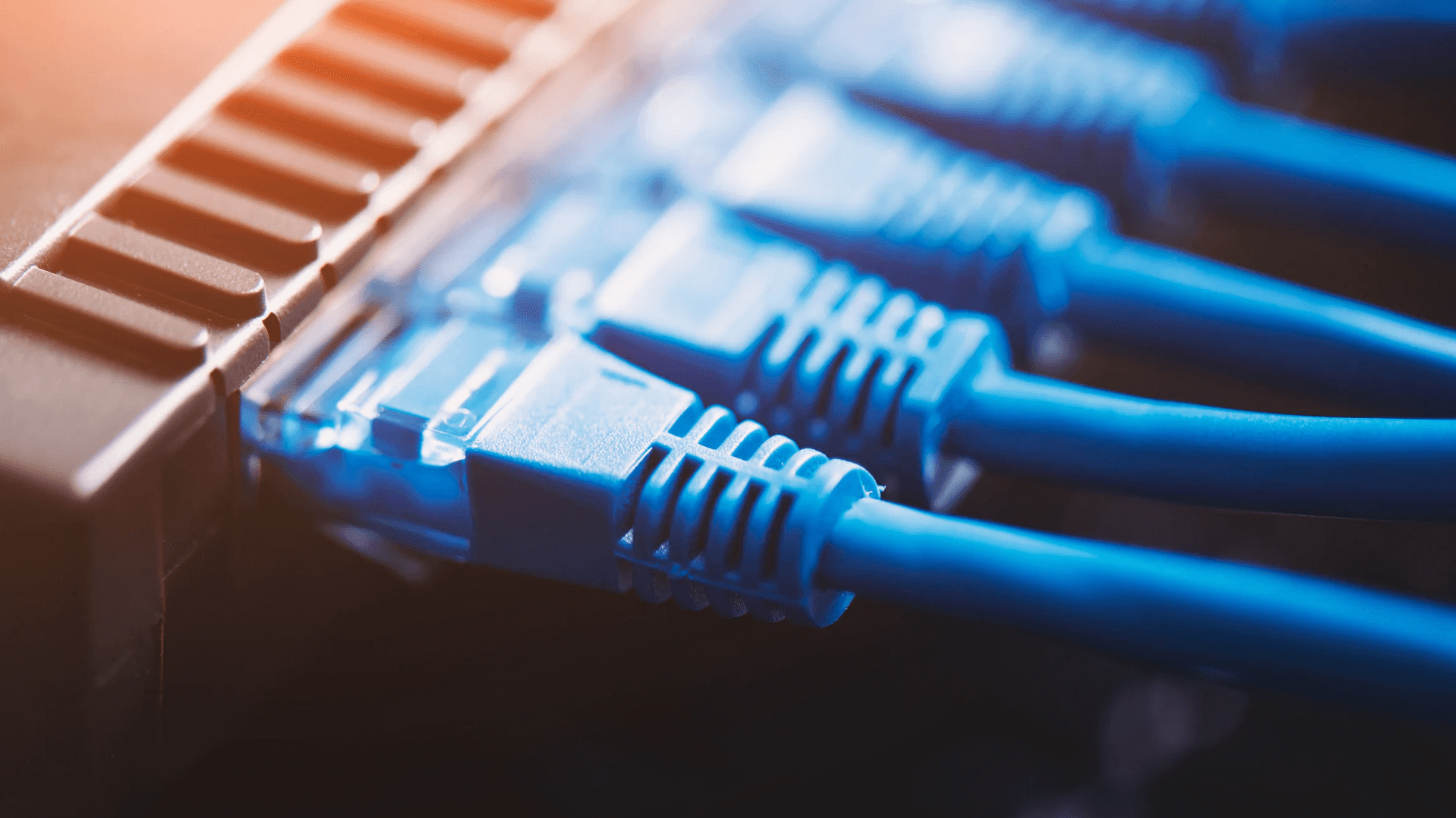 Weryfikacja zużycia internetu – jak kontrolować koszty i bezpieczeństwo?